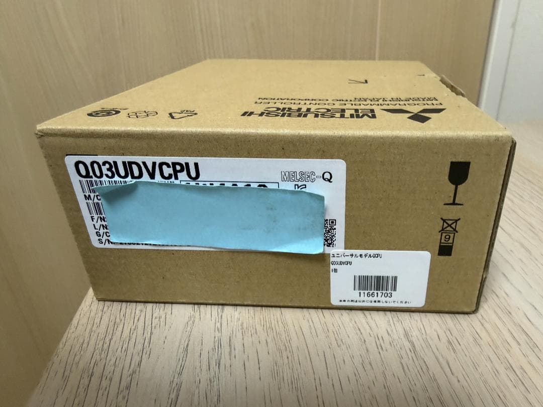 新品未使用　三菱電機 Q03UDVCPU CPU