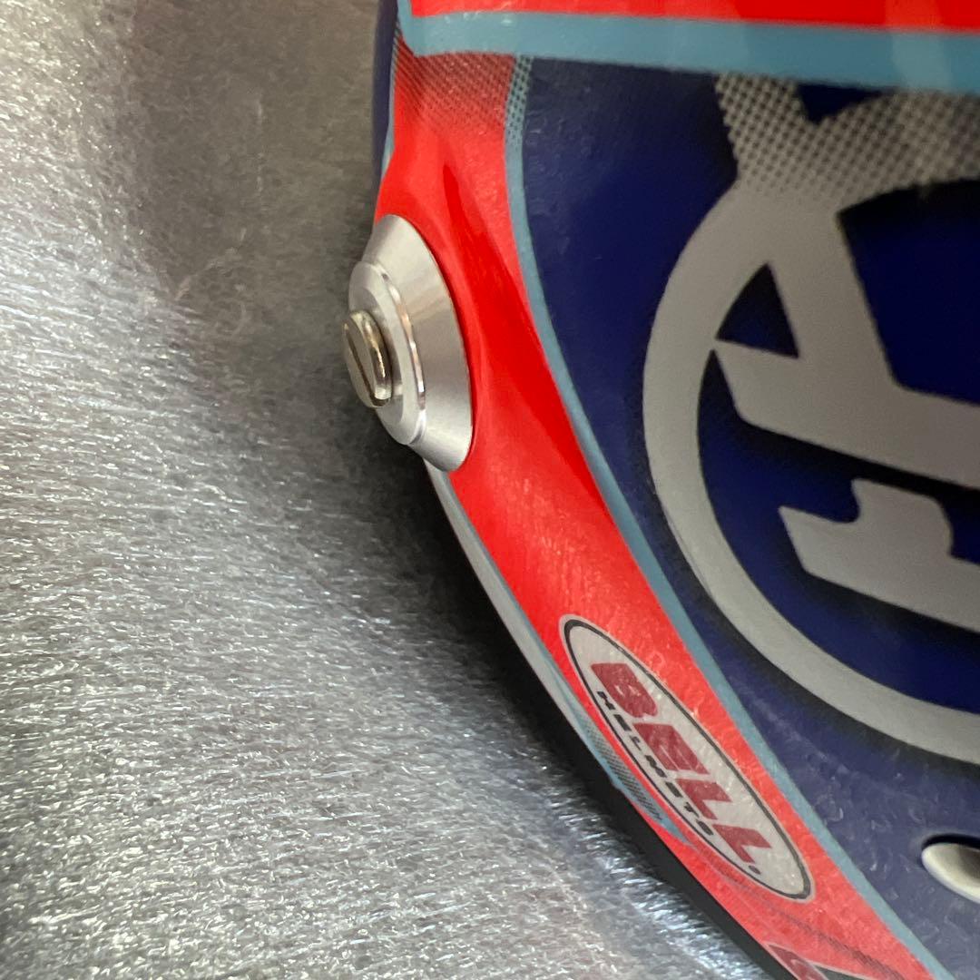 HAAS F1 ロマングロージャン 1/2ヘルメット　オートグラフ入り。