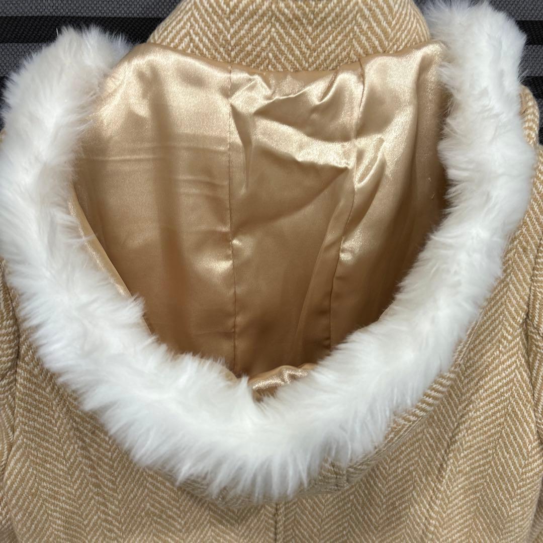 LIZLISA ベージュ　キャメル ヘリンボーンコート