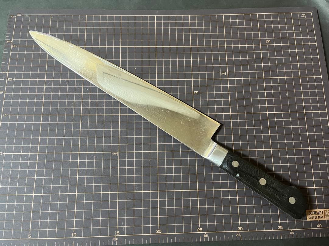 藤次郎 スウェーデン鋼 牛刀包丁 刃渡り約30cm 研ぎ済み 本職用 包丁