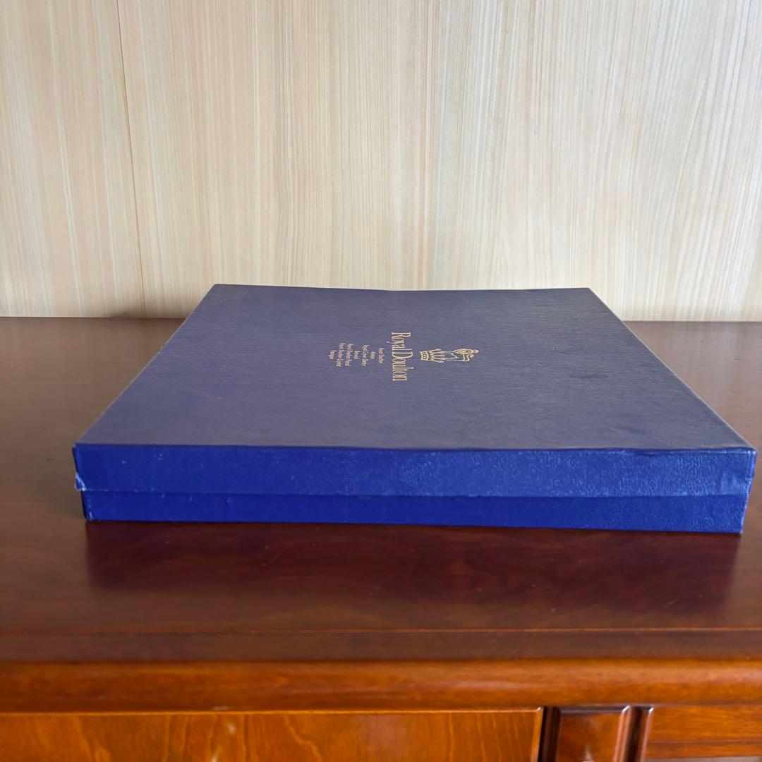 新品  ロイヤルクラウンダービーオールドイマリ桜プレート