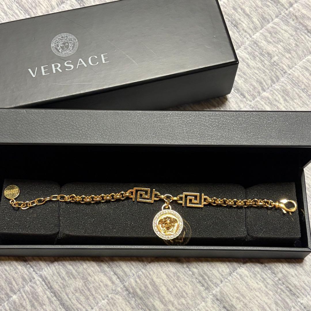 最終値下げ！VERSACE ラメドゥーサクリスタルブレスレット