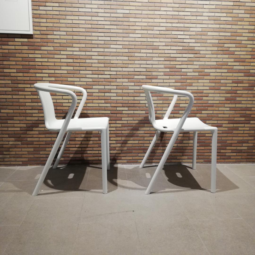 美品♠MAGIS/マジス　AIR-ARMCHAIR/エアーアームチェア２脚セット