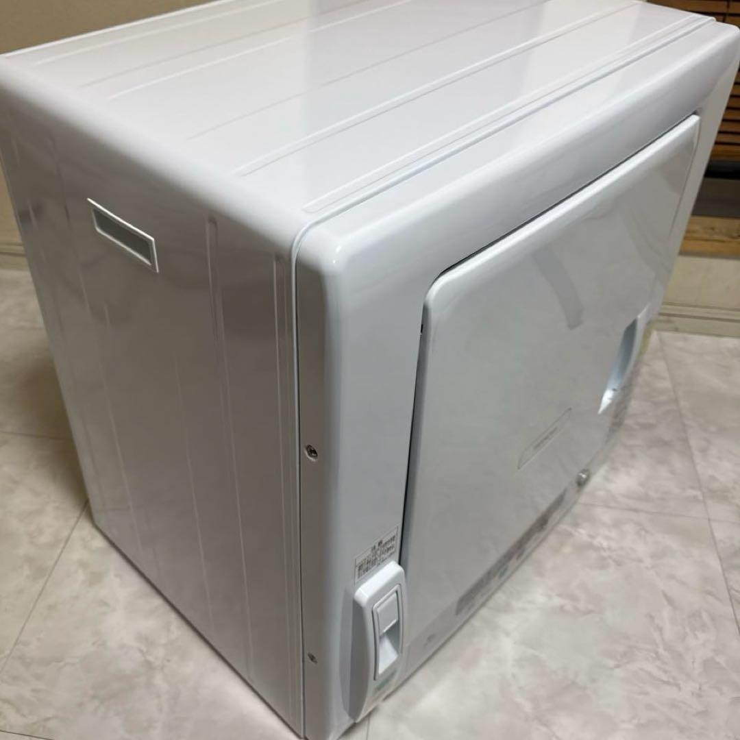 美品 HITACHI 2023年製 除湿式衣類乾燥機 6kgこれっきりボタン