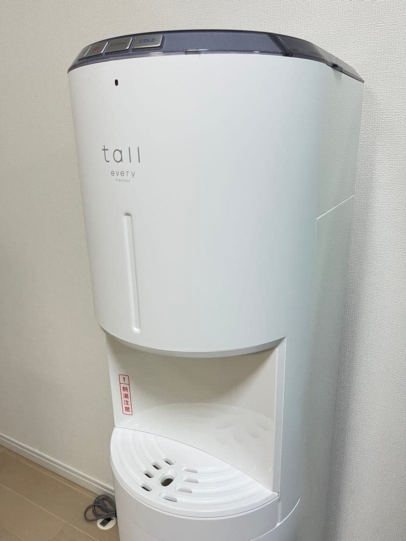 ウォーターサーバー　エブリィフレシャスtall 2024年製