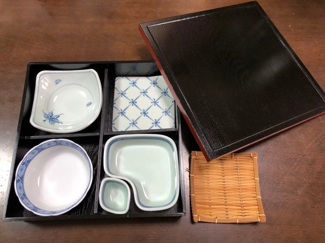 有田焼　松花堂セット(20セット)