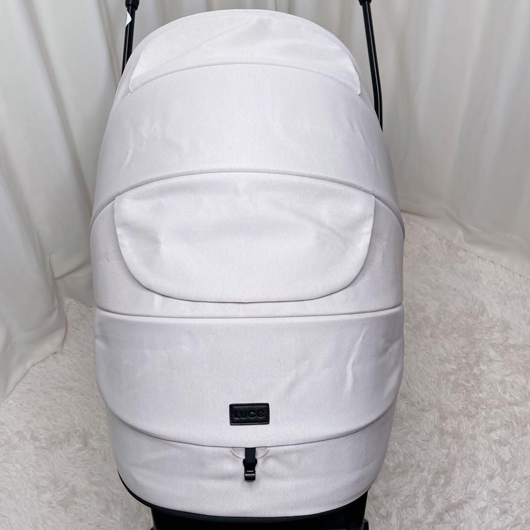 ✨2023年モデル✨新品級　アップリカ　ルーチェフリー　ベビーカー　説明書有❗️