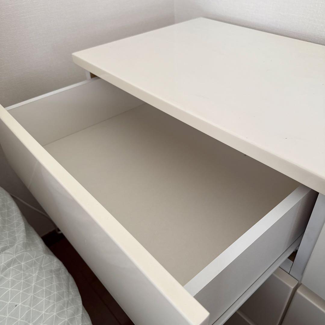 ニトリ　白　チェスト