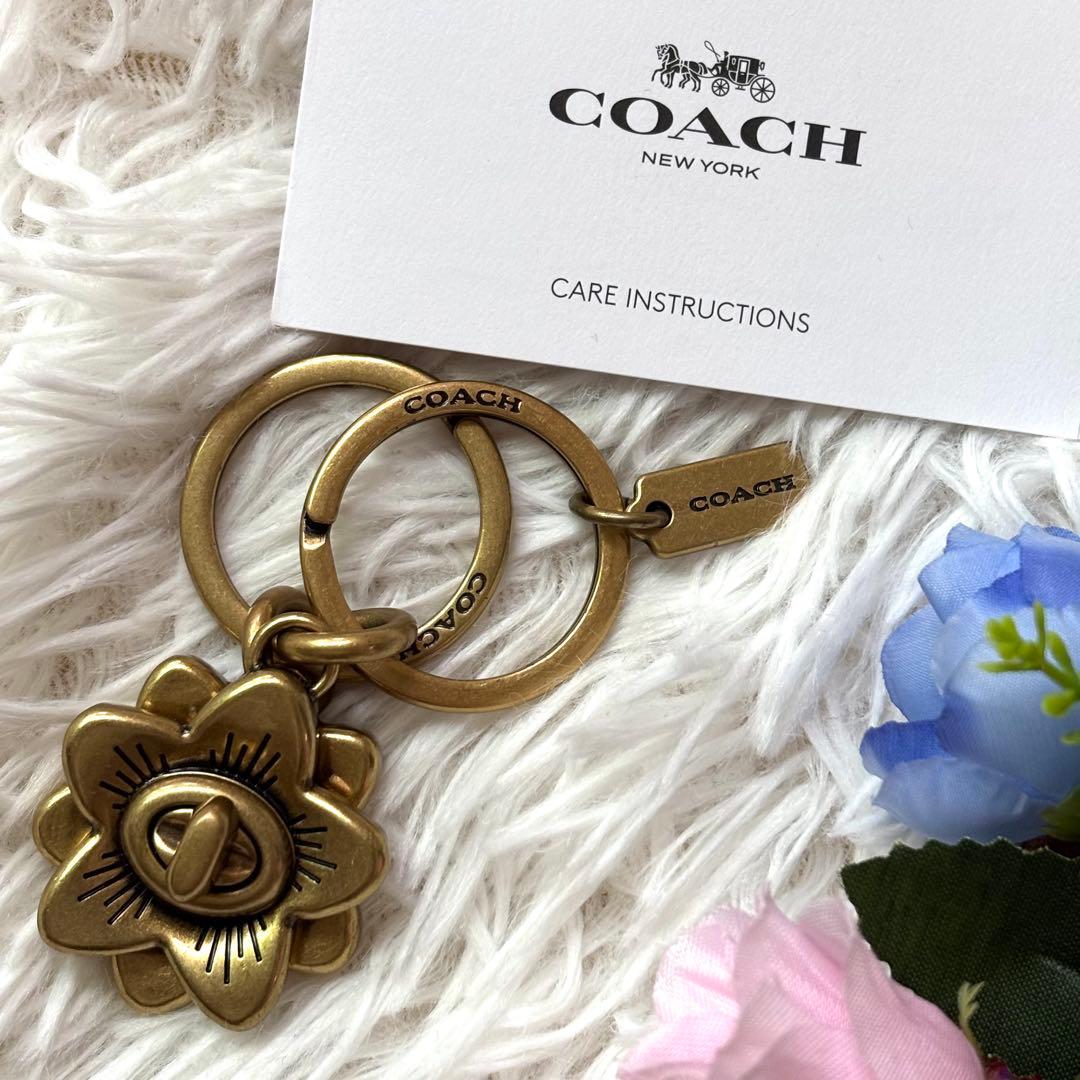 ✨希少/極美品✨コーチ キーリング ティーローズ ターンロック 花柄 ゴールド