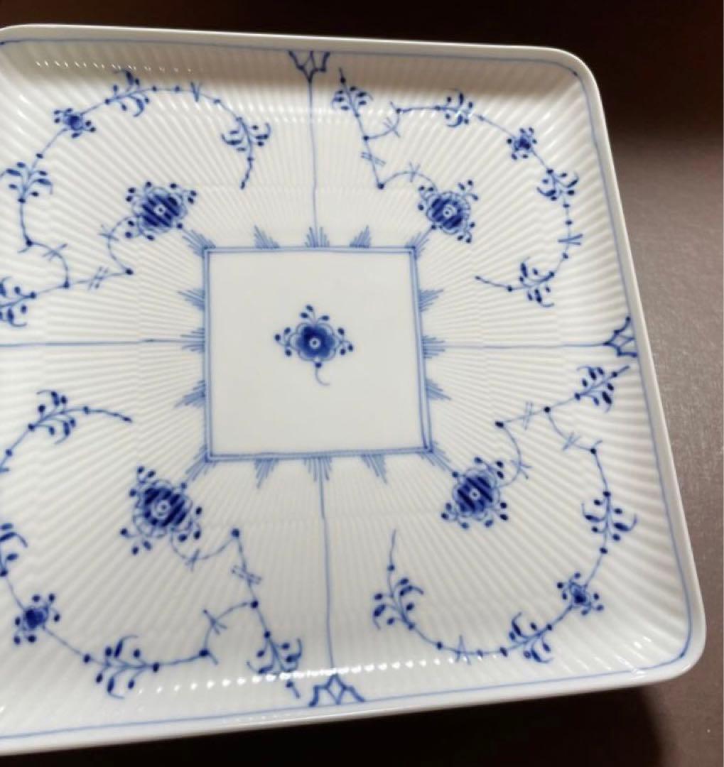 い*ま様 ロイヤルコペンハーゲンブルーフルーテッドプレインスクエアディッシュ20