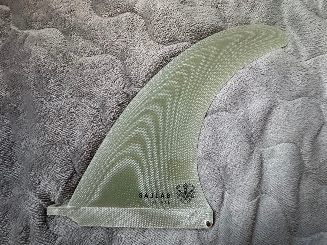 美品カイサラスFLYING DIAMONDS SPIRAL10.5 フィン