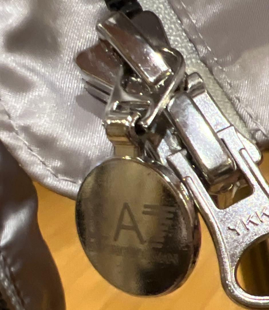 【極美品】EMPORIO ARMANI EA7（アルマーニ）ダウンジャケットXS