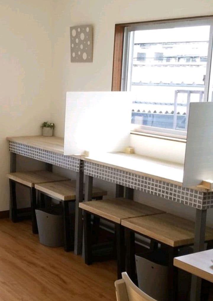 カウンターテーブル　ブリキ　台　テーブル　家具　ハイテーブル