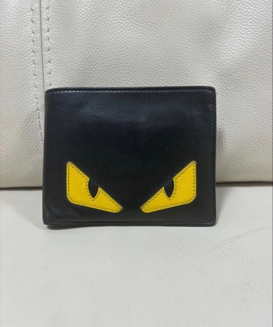 FENDI 二つ折り財布 ブラック/イエロー