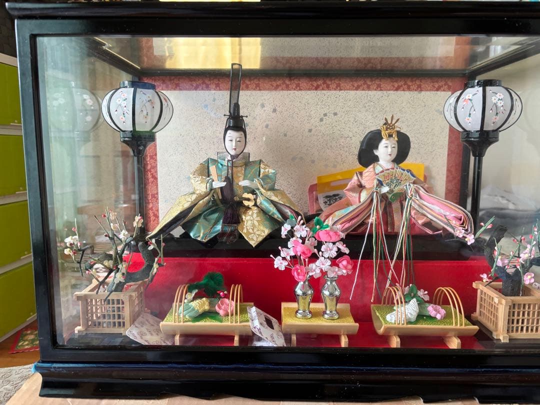 瑞祥 雛人形セット 塗り屏風 ガラスケース入り