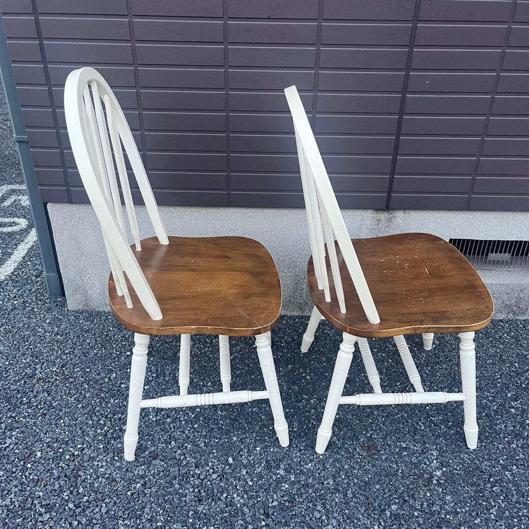 不二貿易　木製ダイニングチェア　2脚　アンティーク　カントリー　ウィンザーチェア