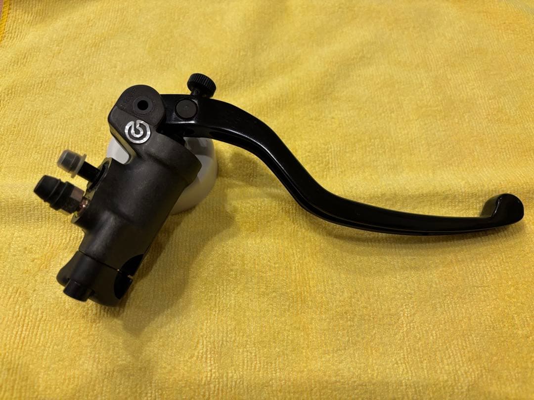 ブレンボ　ラジアルポンプ　ブレーキマスター　16×18