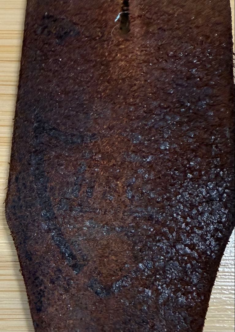 ⭐️HTC⭐️フラワーベルト⭐️ブラック(茶芯)レザー×シルバースタッズ⭐️36インチ