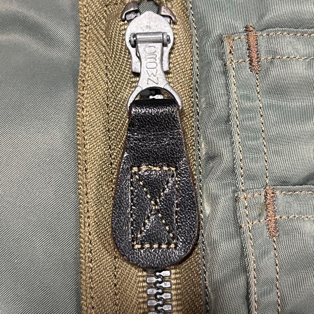 希少M品番 バズリクソンズ B-15D MOD 38 CROWNジッパー