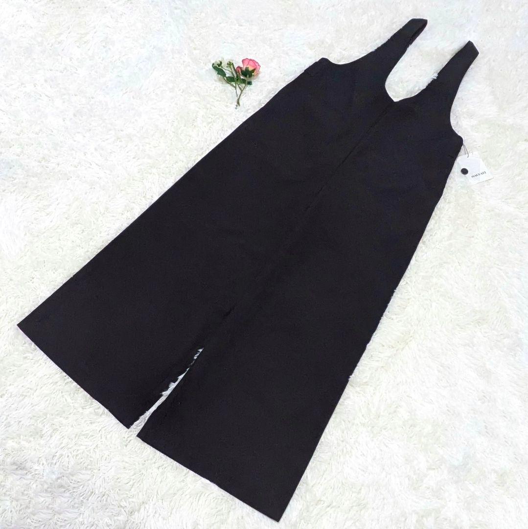 新品タグ付き✨マチャット　Uネックオールインワンサロペット　ブラック大きいサイズ