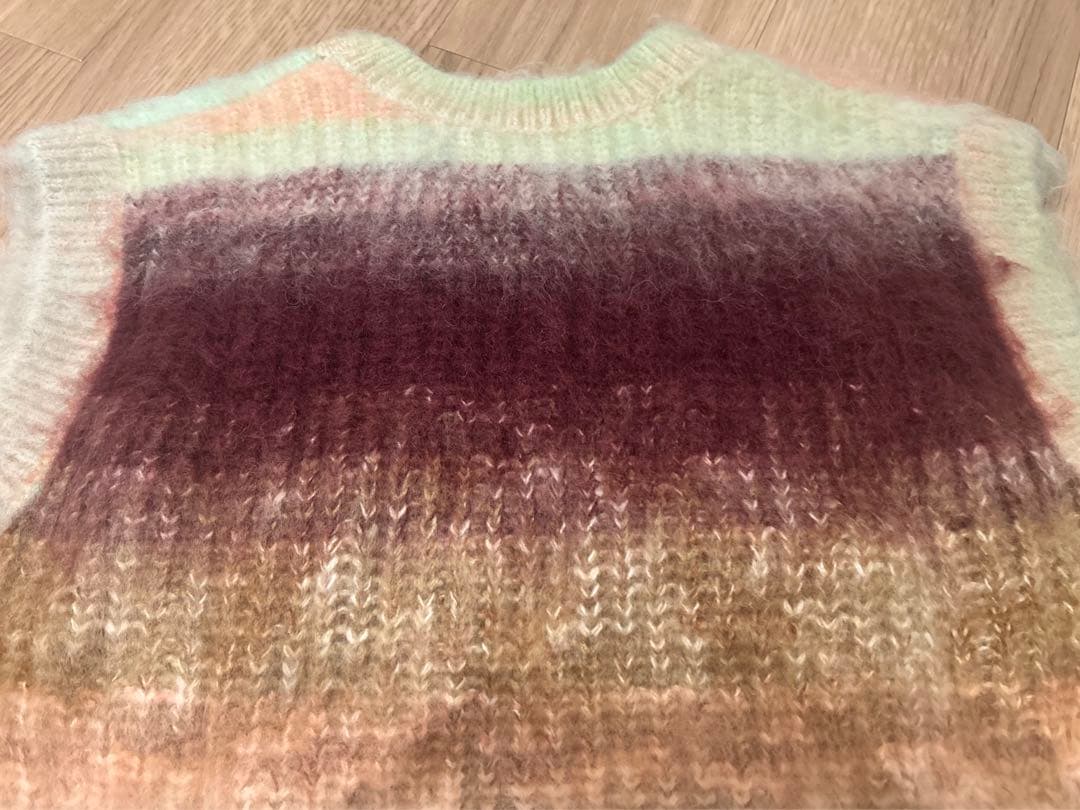 トップス PERVERZE Gradient Stripe Vest Pink