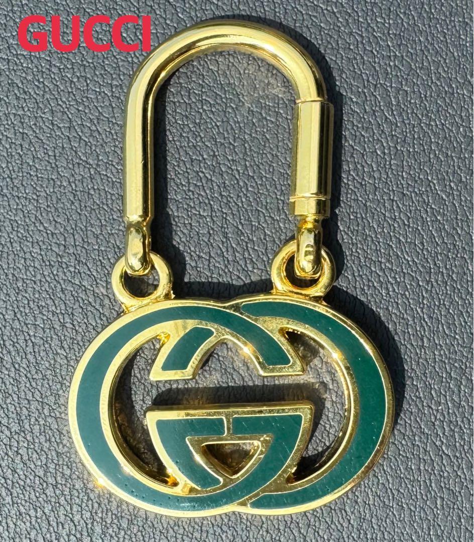 GUCCI ダブルGロゴ キーホルダー