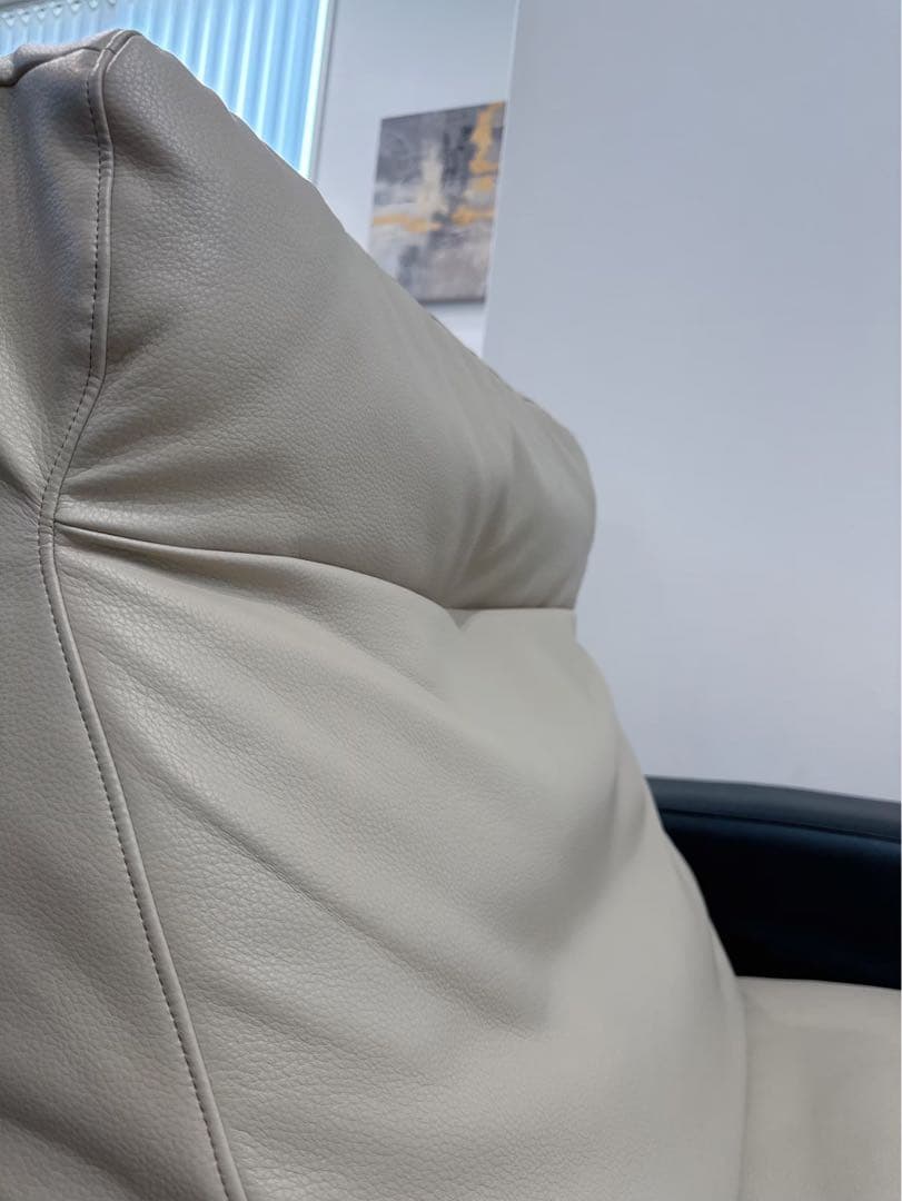 東京インテリア オーダー カウチ ソファー 黒白 シンプル おしゃれ 2人掛け