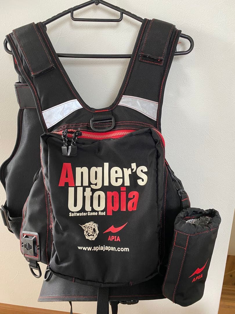 APIA Angler's Utopia フィッシングベスト