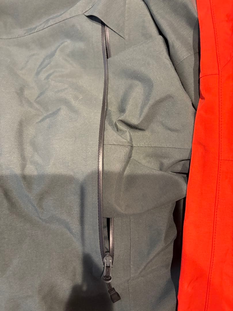 ダイワ　ゴアテックス　レインウェア上下セット