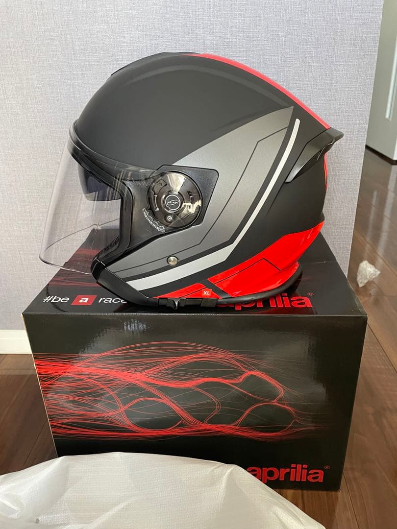 aprilia ジェットヘルメット　XLサイズ　未使用