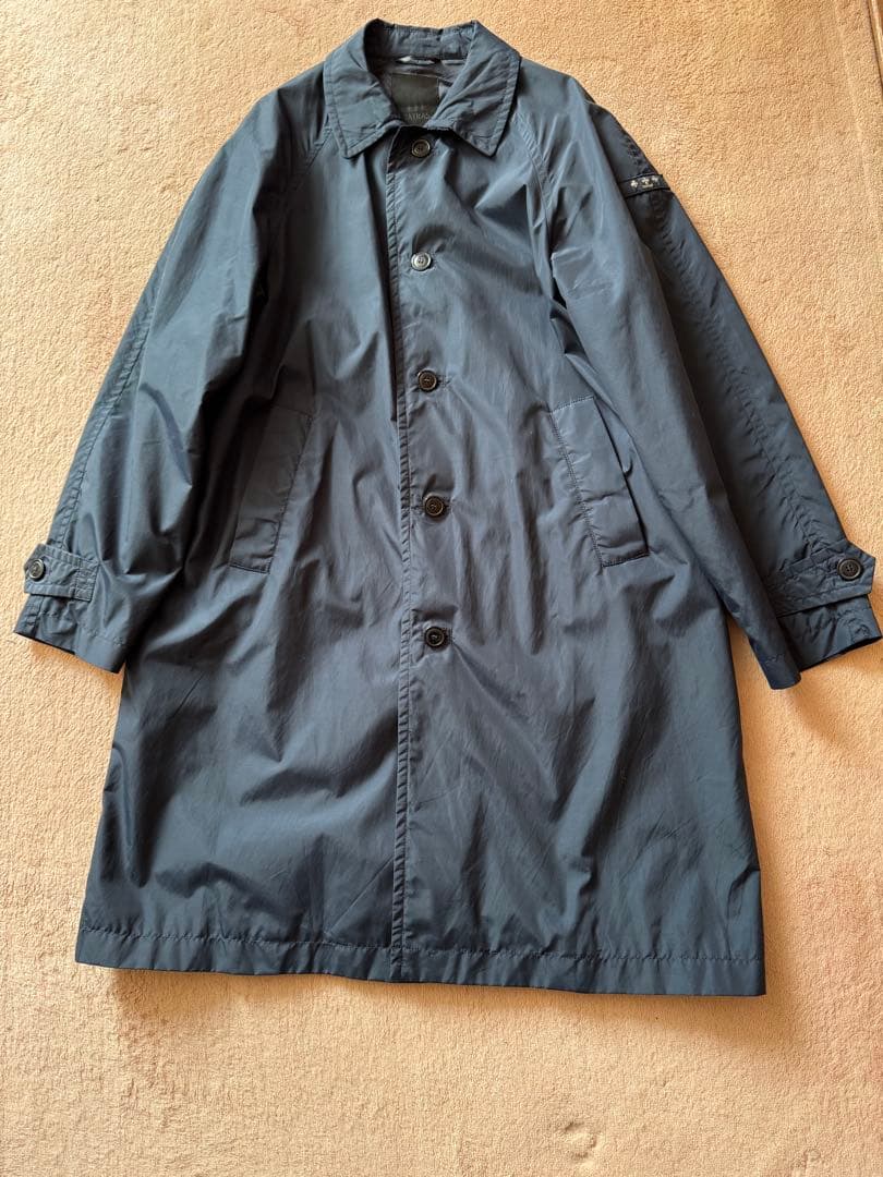 TATRAS ダークグレー レインコート