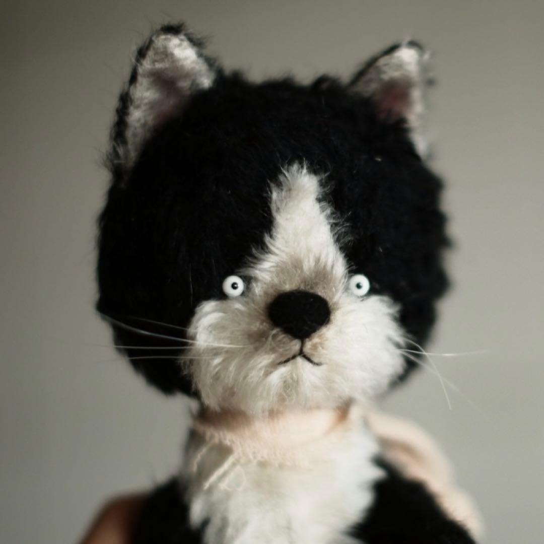 かっこいいワンさん ぬいぐるみ 海外作家様 ハンドメイド アーティストベア 犬