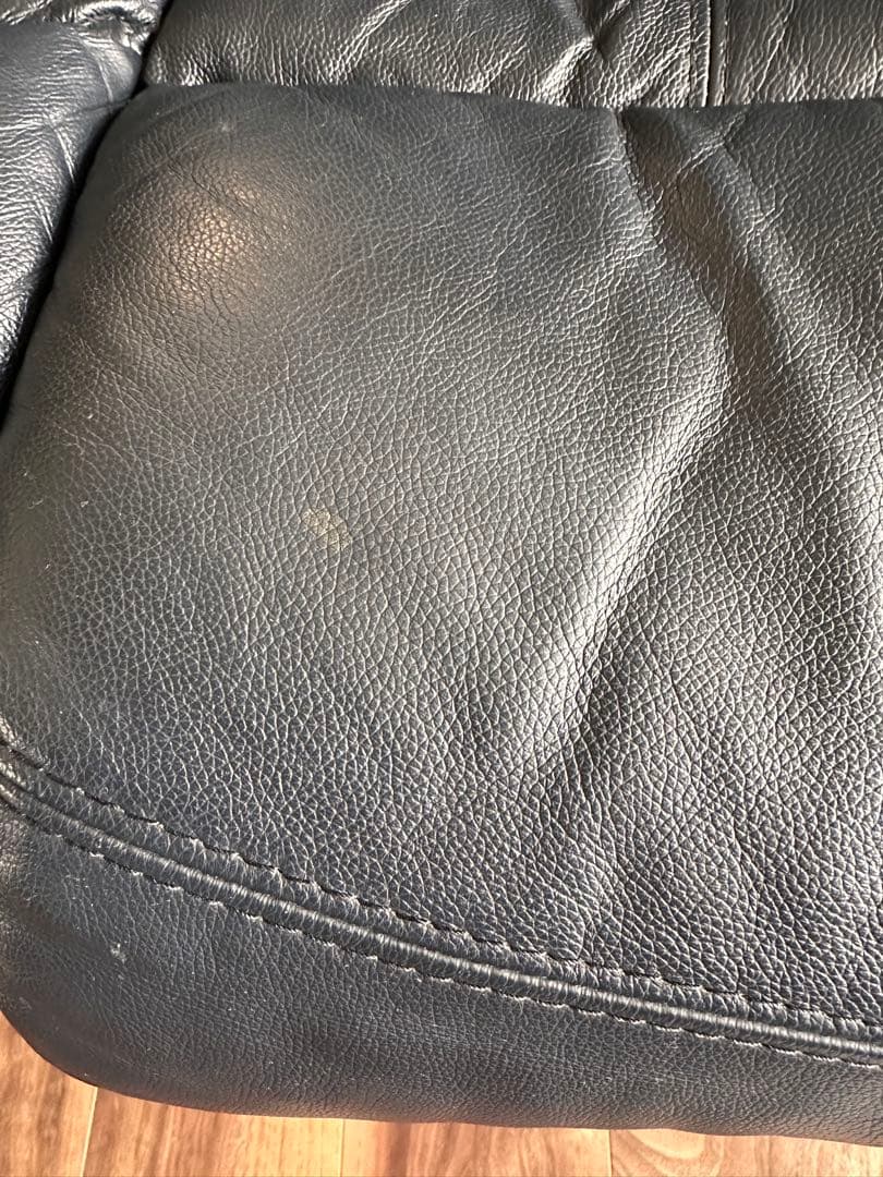 ニトリ電動リクライニングソファ 3人掛け本革 黒 送料込2/14まで指定日発送