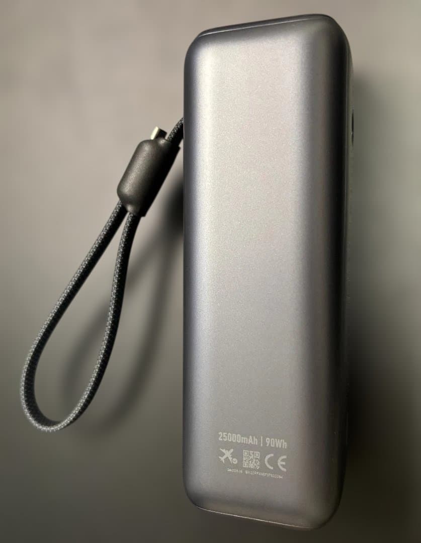 新品同様★Anker Power Bank アンカー (25000mAh)