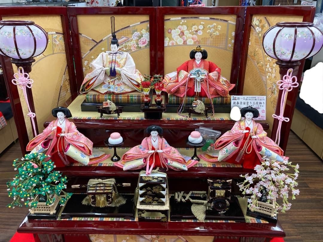 B5-2 三五サイズの官女　きれいで豪華な衣装　三段飾り人形　三人官女