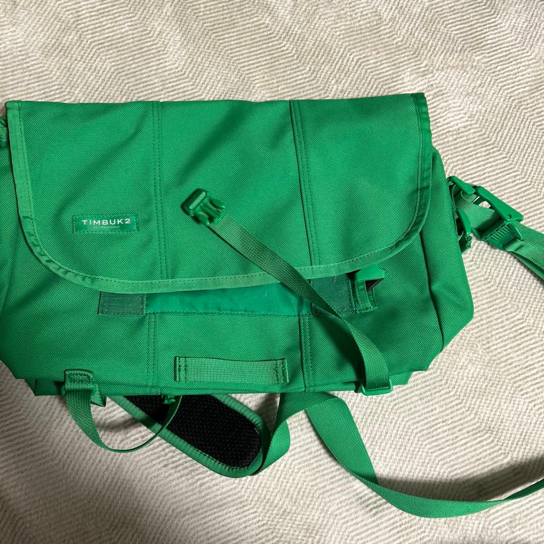 timbuk2 グリーン メッセンジャーバッグ　s