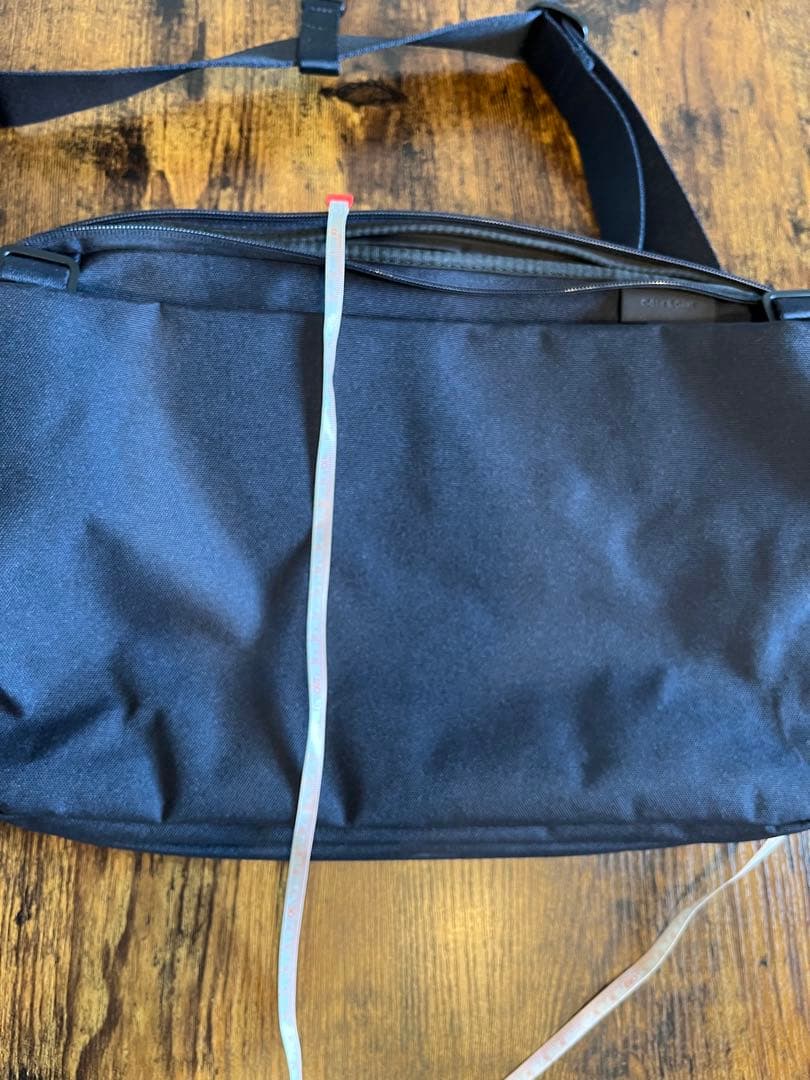 コートエシエル　スリングバッグ