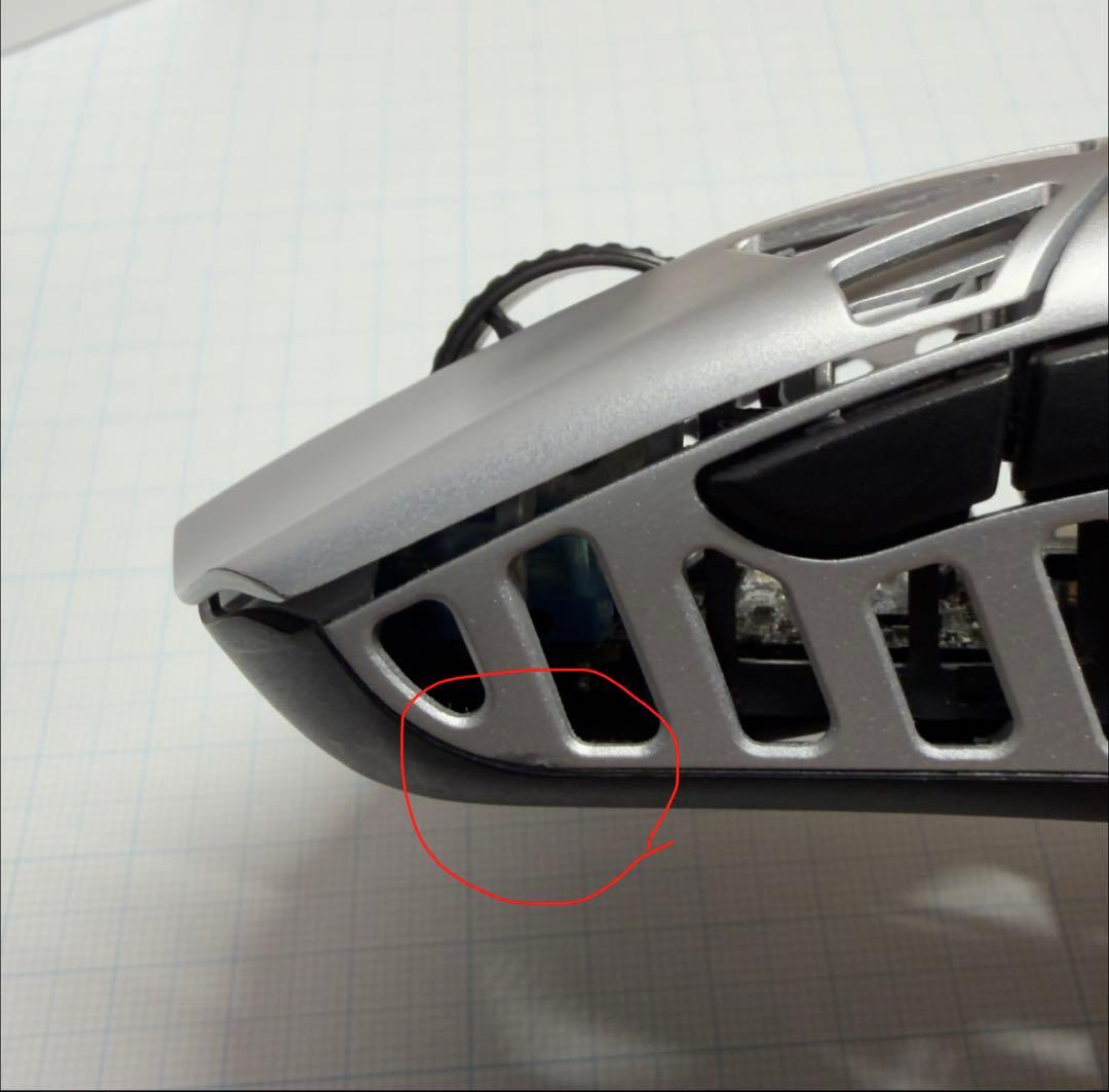 WLMouse BEAST X Mini (マグネシウム合金/超軽量34g)