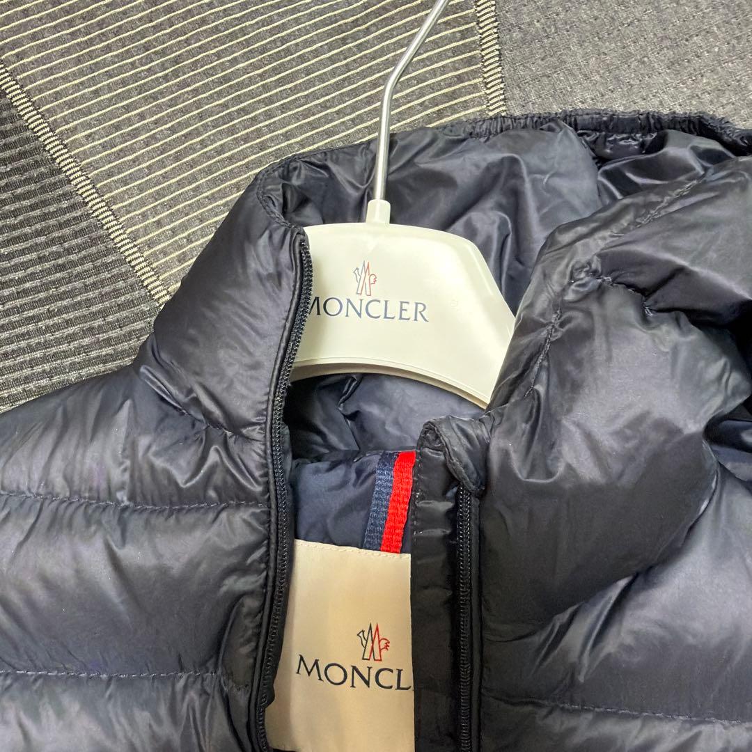 MONCLER キッズネイビー ダウンコート
