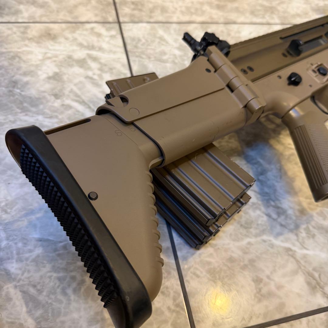 ［リコイルオミット済み］次世代電動ガン SCAR-L CQC タンカラー