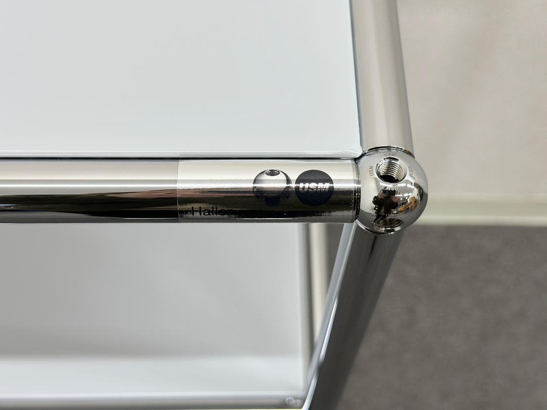 正規品!ほぼ未使用品■USMハラー■スリム　シェルフ　1列2段　ライトグレー