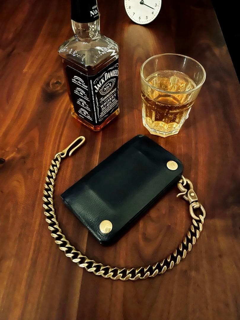 ミドルトラッカーウォレット　ウォレットチェーン付き