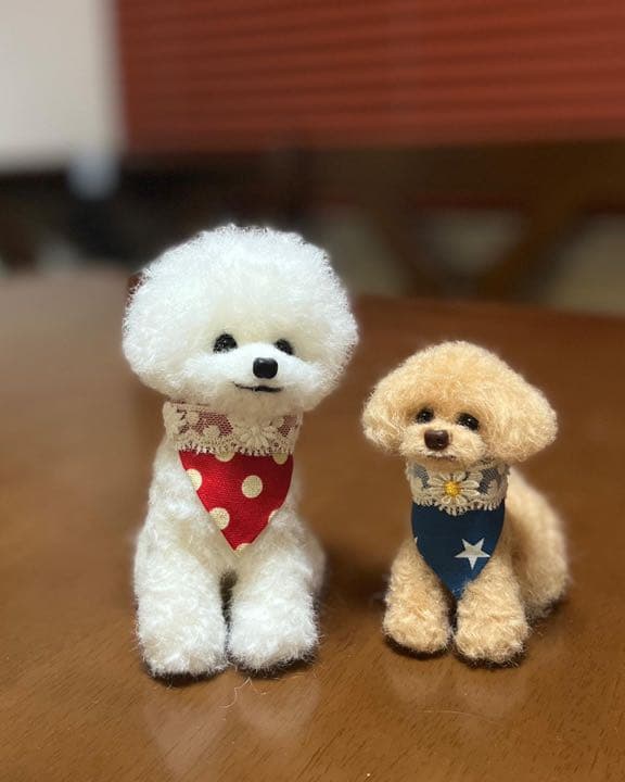 羊毛フェルト　ビジョンフリーゼ