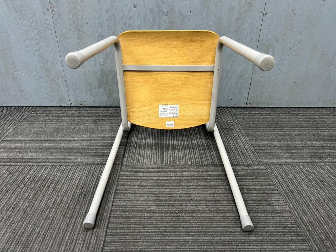 512◆格安配送地域あり◆ホウトク製◆学童机・椅子4組(旧JIS2号)学校学習塾