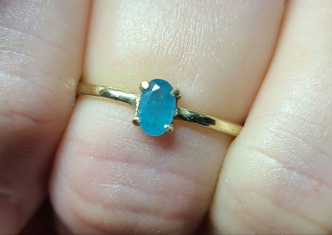 素晴らしい青ネオン★ブラジルバターリャパライバトルマリンリング10金★