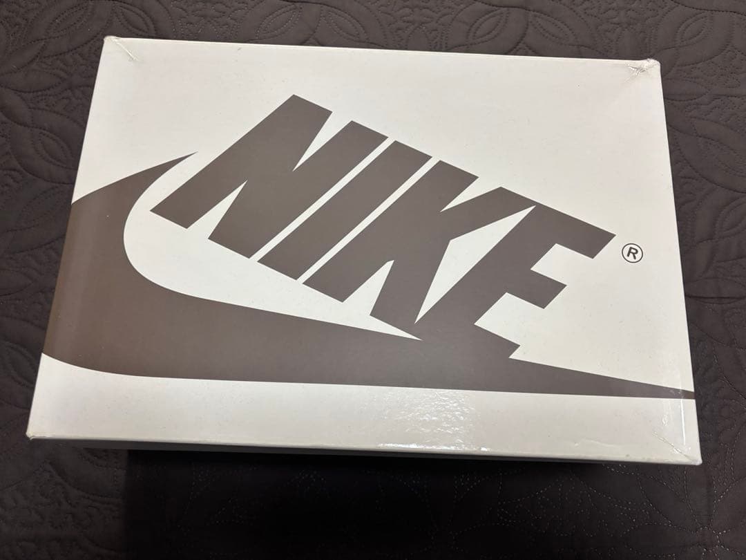 NIKEトラヴィススコット　28センチ　Mです
