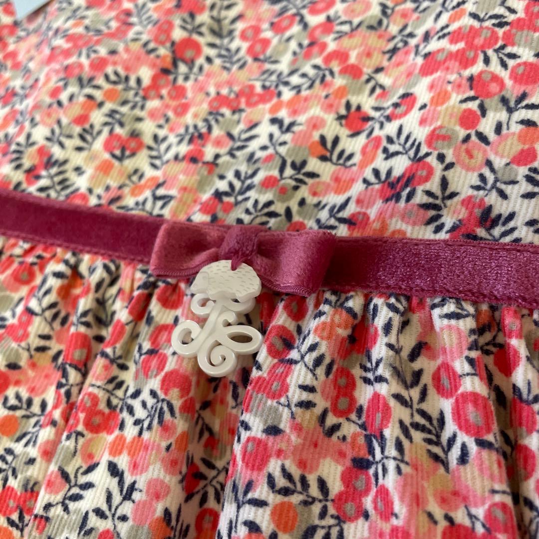 新品未使用　タルティーヌエショコラ　ワンピース　リバティ　140