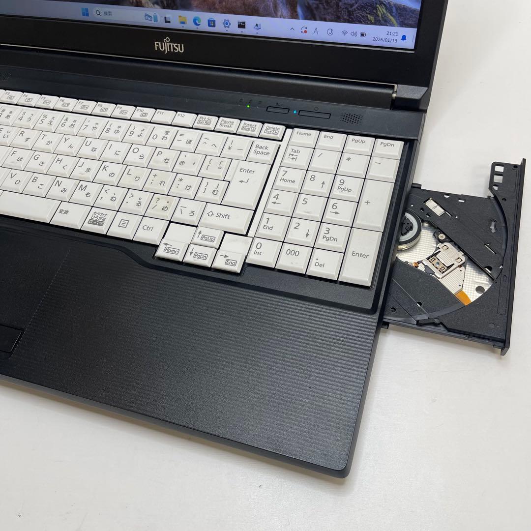 #799 富士通 Lifebook A5510/FX i5-10210U 8GB