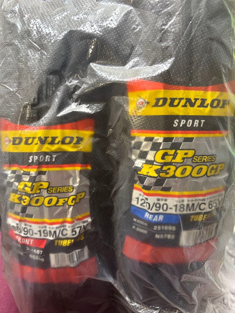DUNLOP GP K300GP タイヤ セット