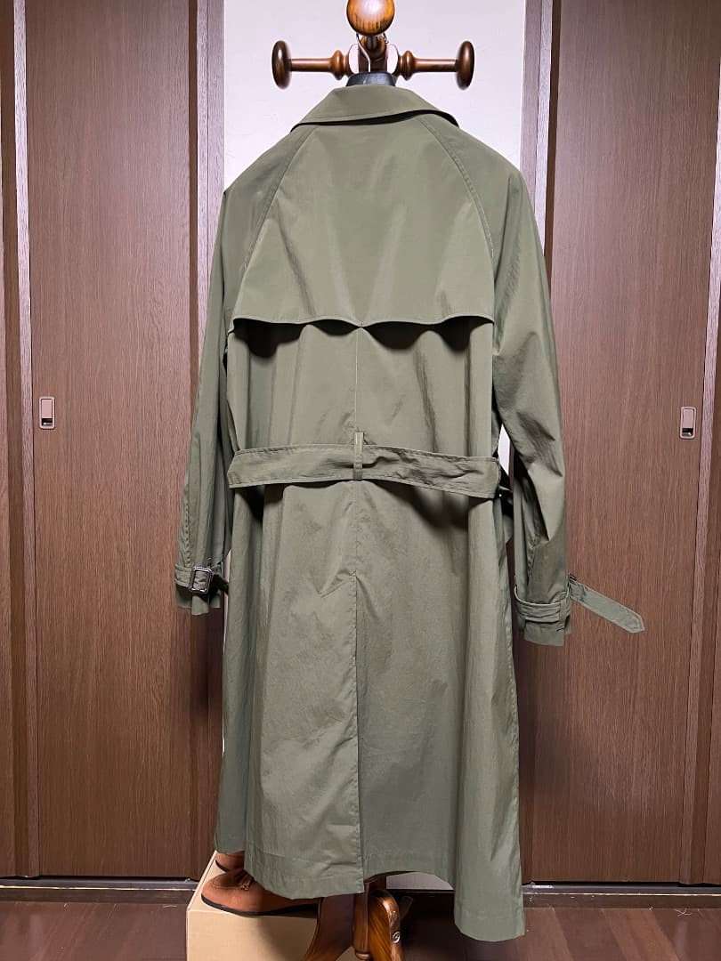 ES:S エス トレンチコート サイズ３ ダークオリーブ